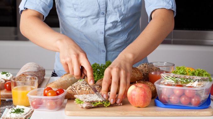 lunch-preparing-cutting-sandwich