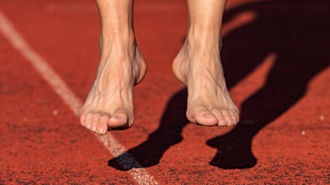 barefoot-jumping-warm-up